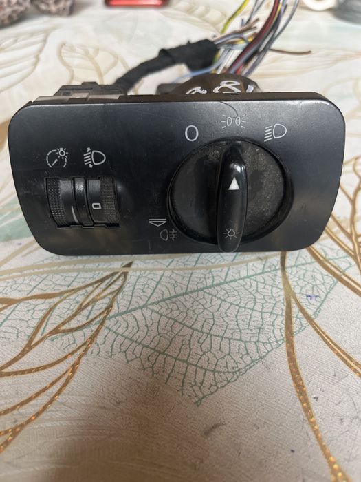 Блок управления света Ауди А3 8.