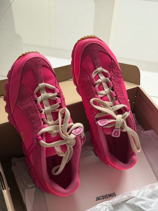 Като НОВИ Nike Air Humara x Jacquemus Pink Flash shoes, Найк сникърси