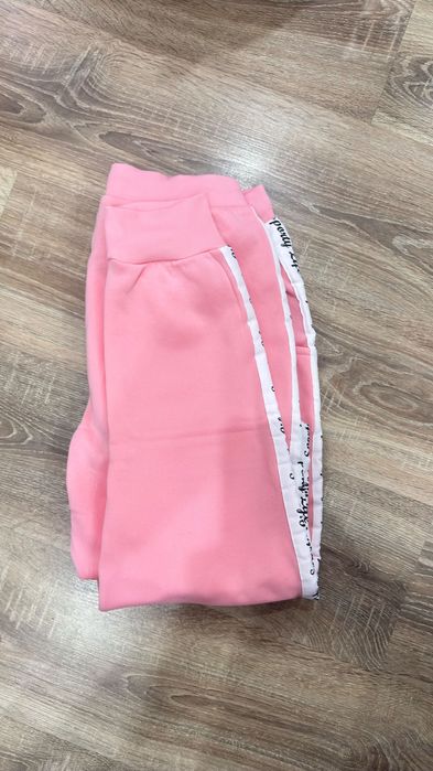 Дамско долнище в нежно розово