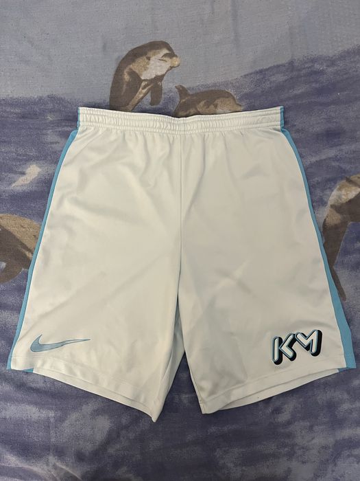 Pantaloni scurți și pantaloni lungi de fotbal