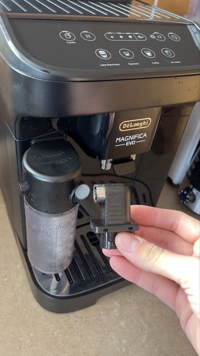 Delonghi Magnifica Evo ca nou