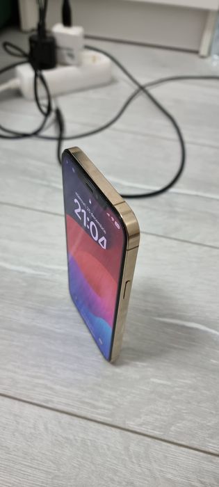 Iphone 12 Pro Max Gold