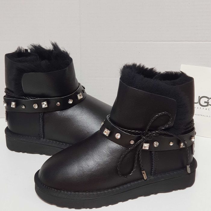 Ugg Australia - Exclusiviste !    marimea 35 ! Reducere !