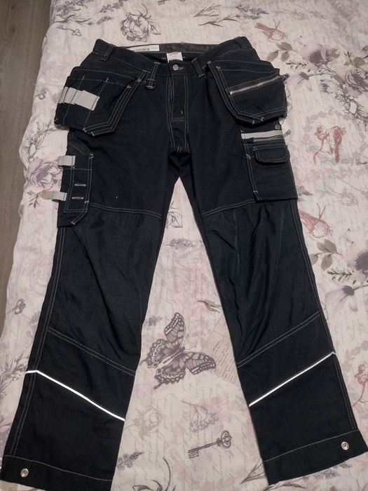 Работен панталон марка Fristads