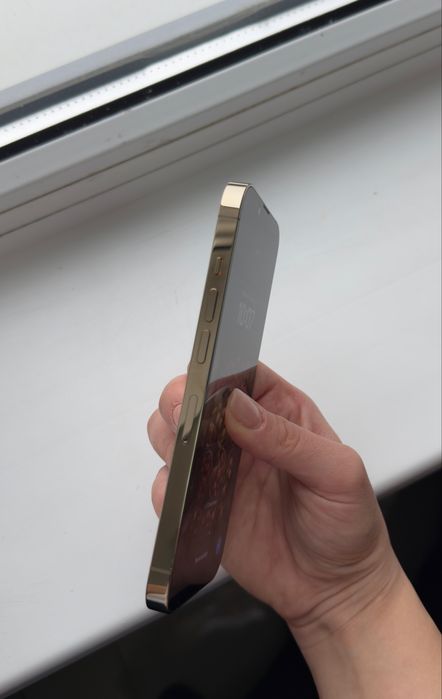 iPhone 13 Pro Gold – 128 GB – Stare excelentă