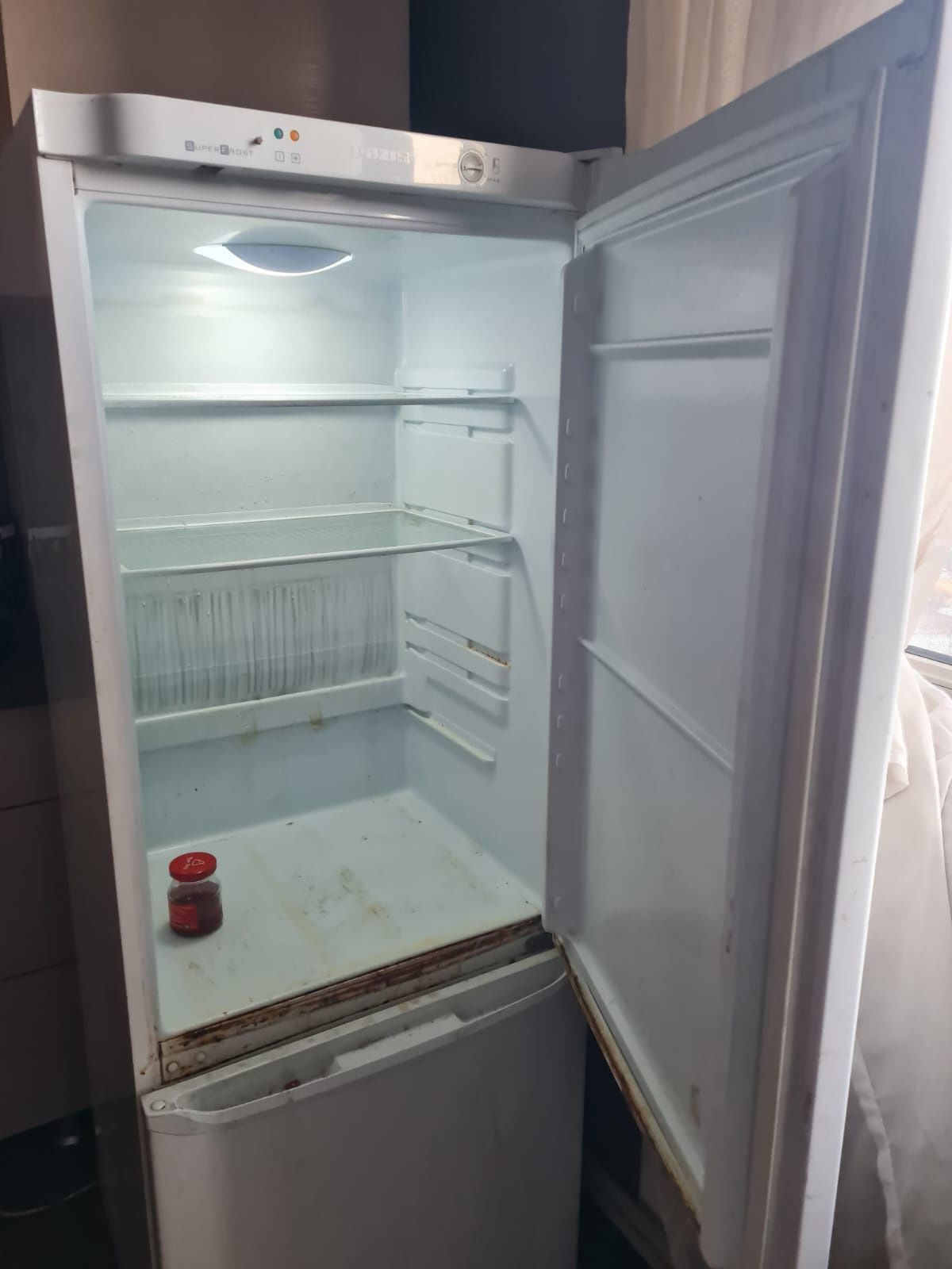 Холодильник жаксы жагдайда