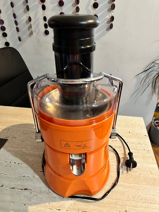 Storcator de fructe cu centrifuga 800W