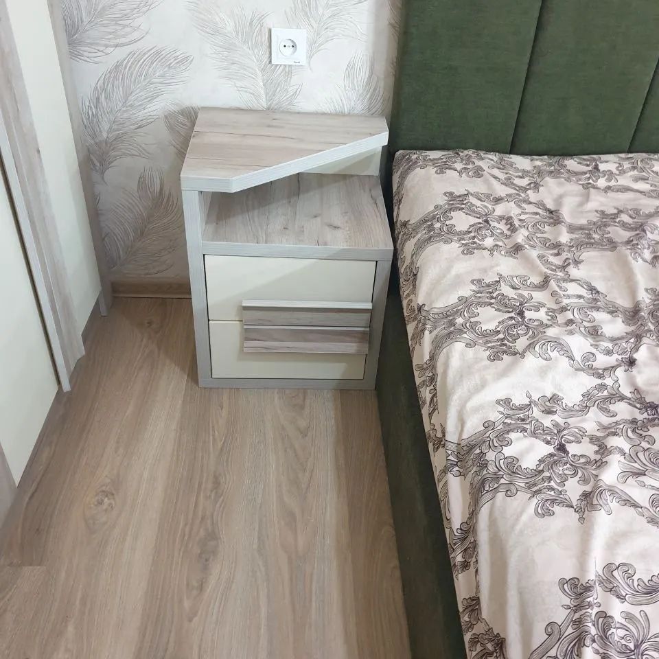 Xar hil turdagi mebel ustanovka