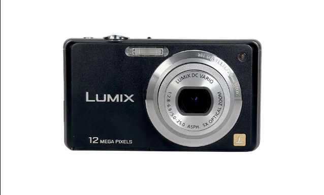 Fotocamera - Lumix Panasonic  model DMC-FS10