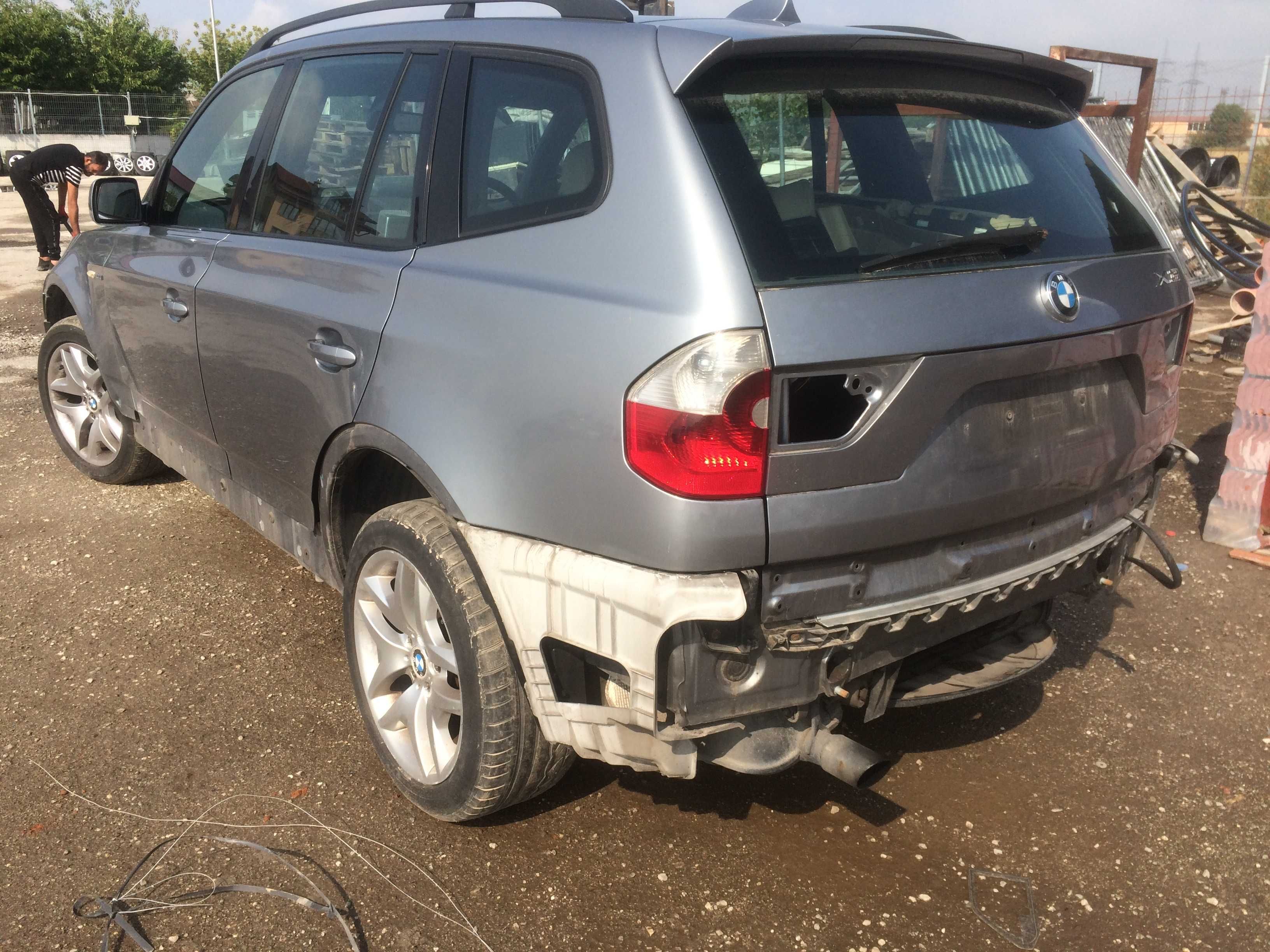 На части! BMW X3 2.0 D