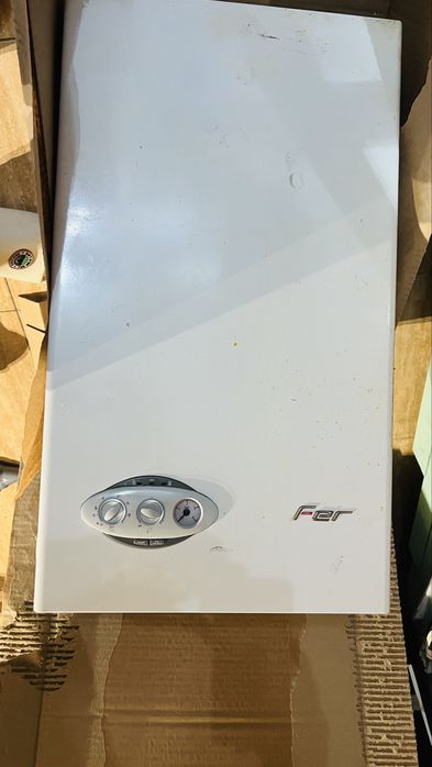 Centrala termica pe gaz FER easy 24 tiraj fortat functionala