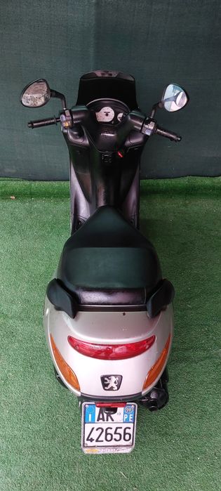 Scuter - Pegeout - Elizeou