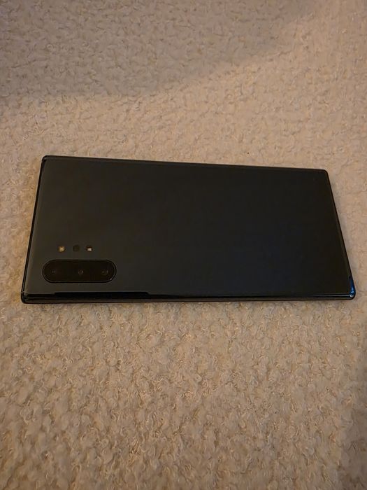 Vând Samsung Note 10+