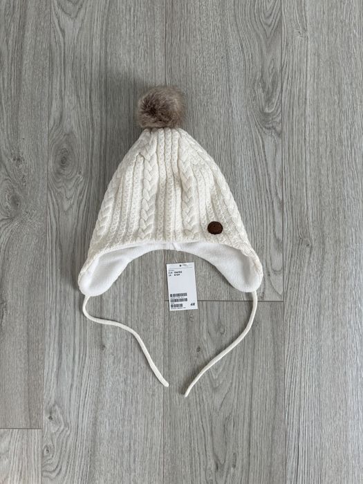 Caciula H&M marimea 134/152 (8-12 ani)