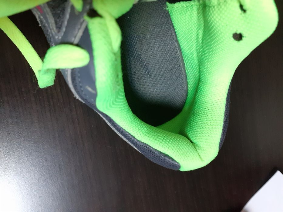 Adidași Nike 37,5