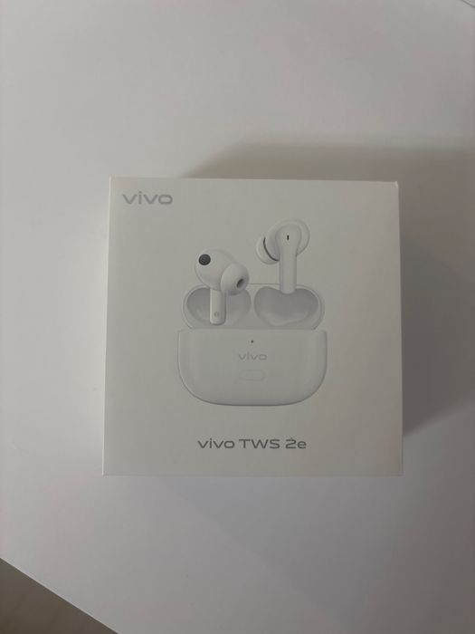 Продаю наушники vivo tws 2e