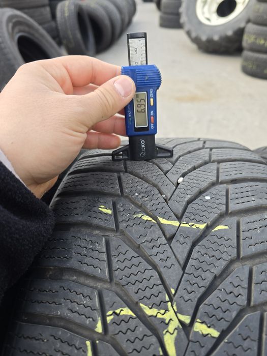 Anvelope de iarna 225-45r17 Nexen