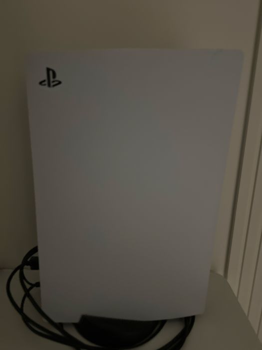 Продам PS 5 ……..