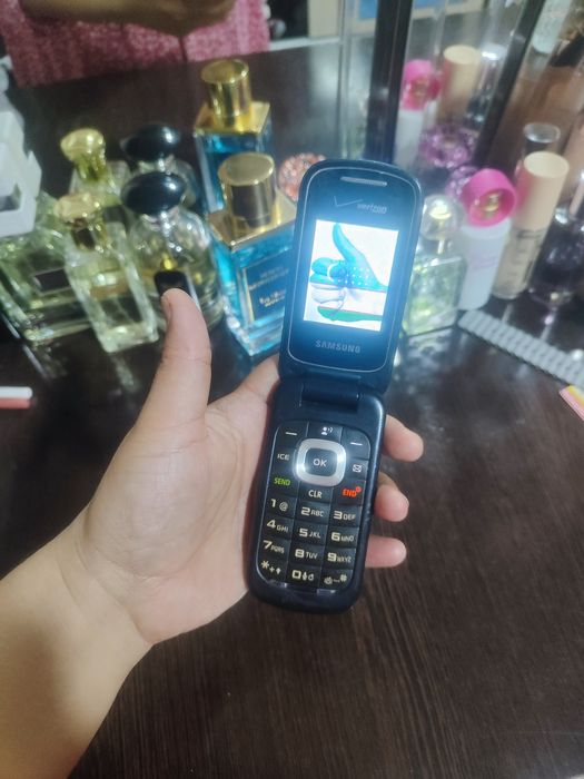 Samsung verizon Gusto 3