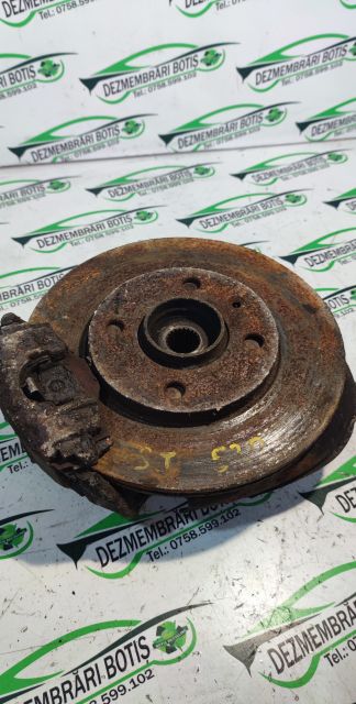 Fuzeta fata stanga Volkswagen VW Polo a 3-a generatie 6N