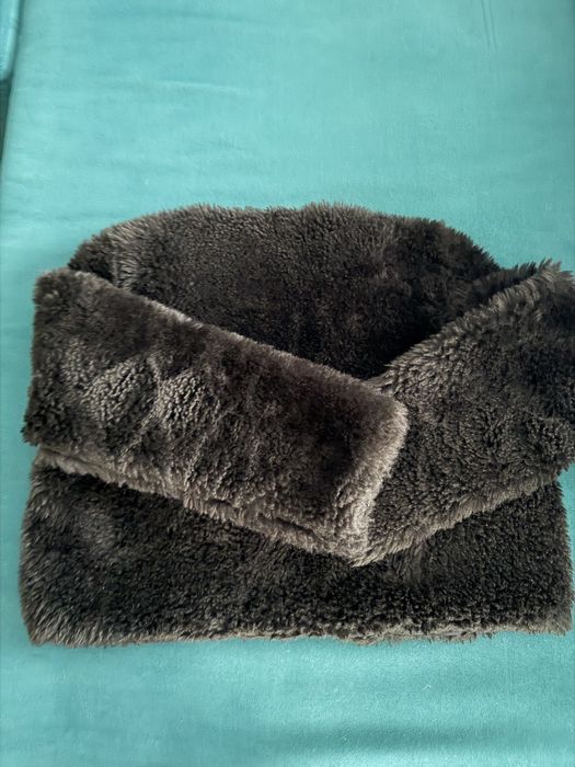 Черно късо палто М размер