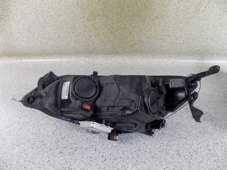 Opel Astra IV J far stanga far dreapta faruri xenon bi-xenon led