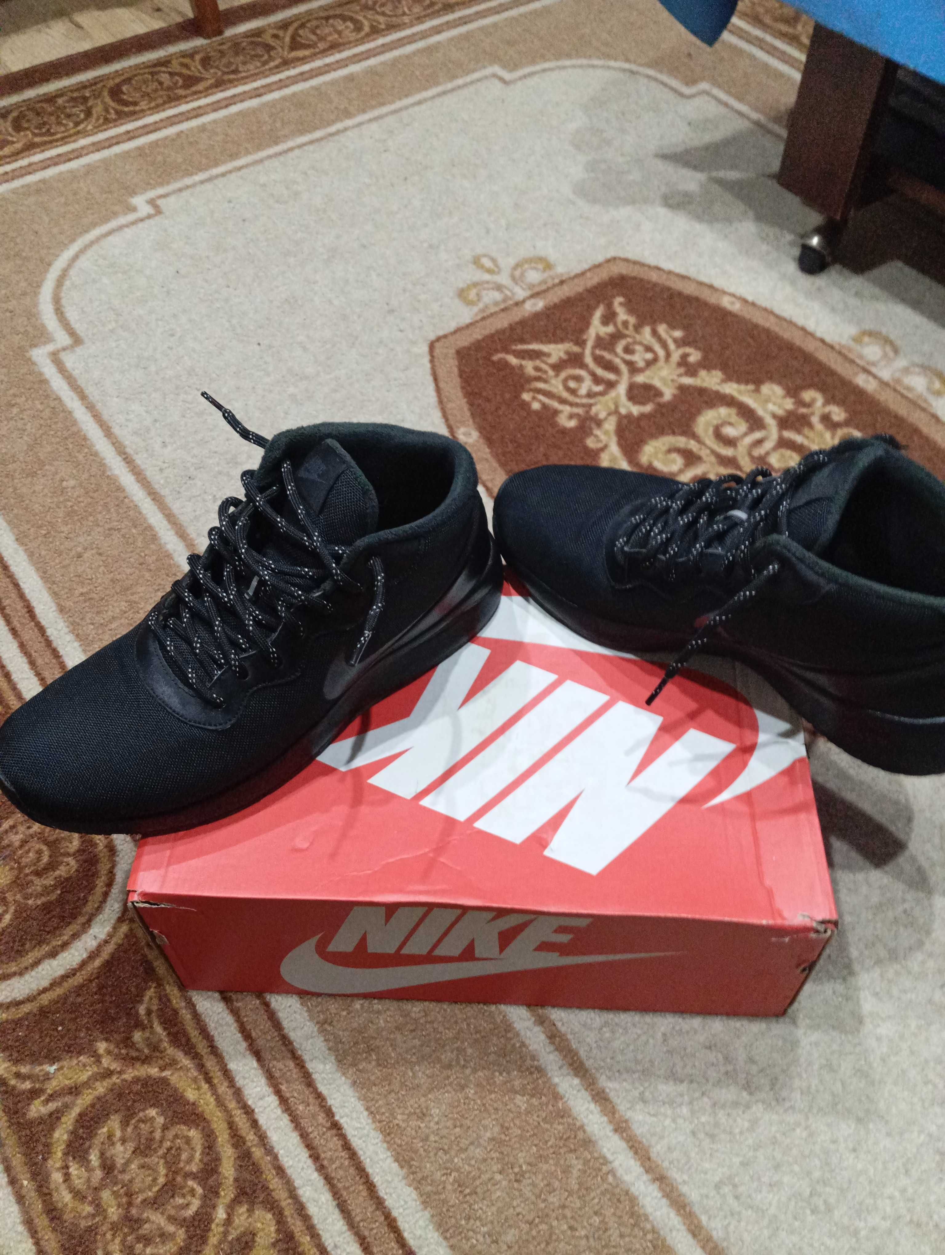 Мъжки кецове Nike