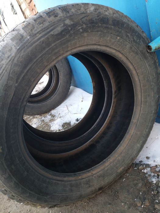 Продам автошины б/у цена за 1 шину.