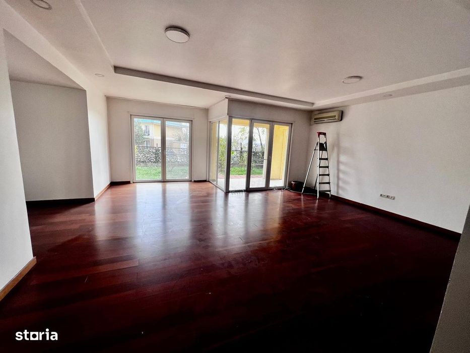 Apartament cu 3 camere de inchiriat la parter