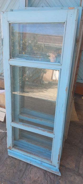 Деразалар сотилади.