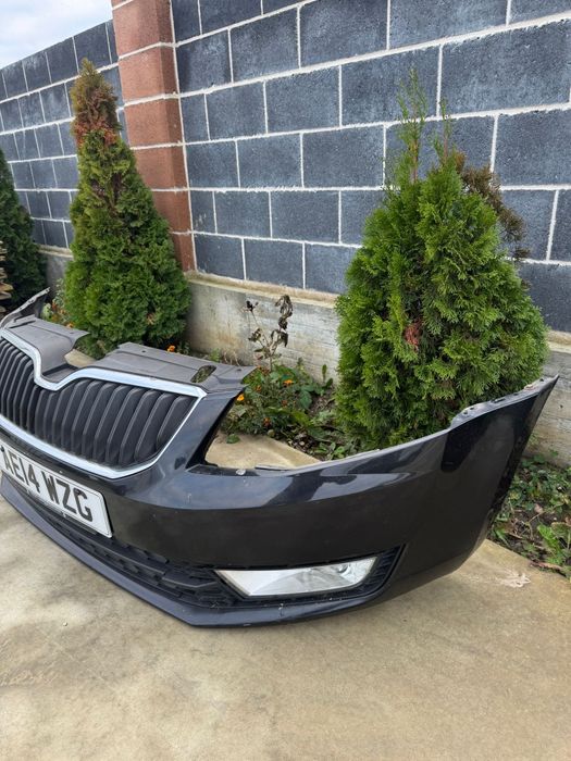 Bara fata Skoda Octavia 3