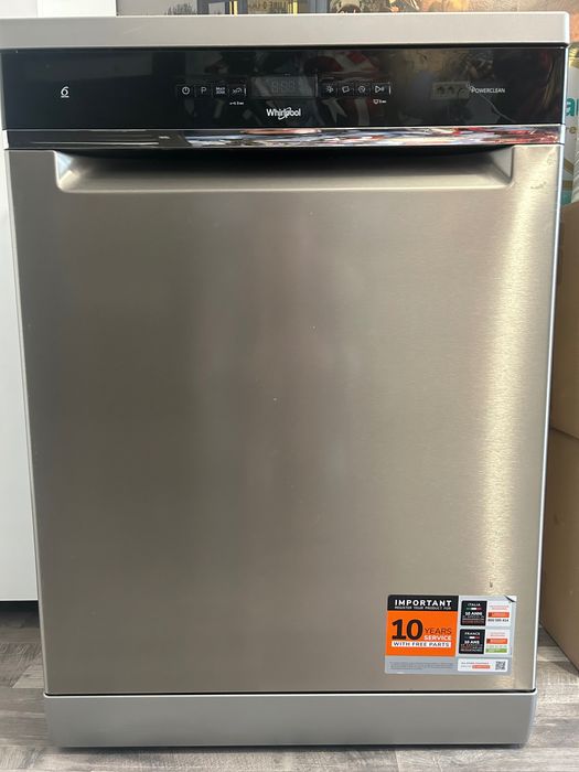 Mașină de spălat vase Whirlpool – 14 seturi, Al 6lea simt aproape nouă