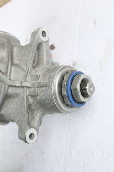 Заден диференциал за БМВ Х3 Г01 Х4 Г02 предавателно число 3.38