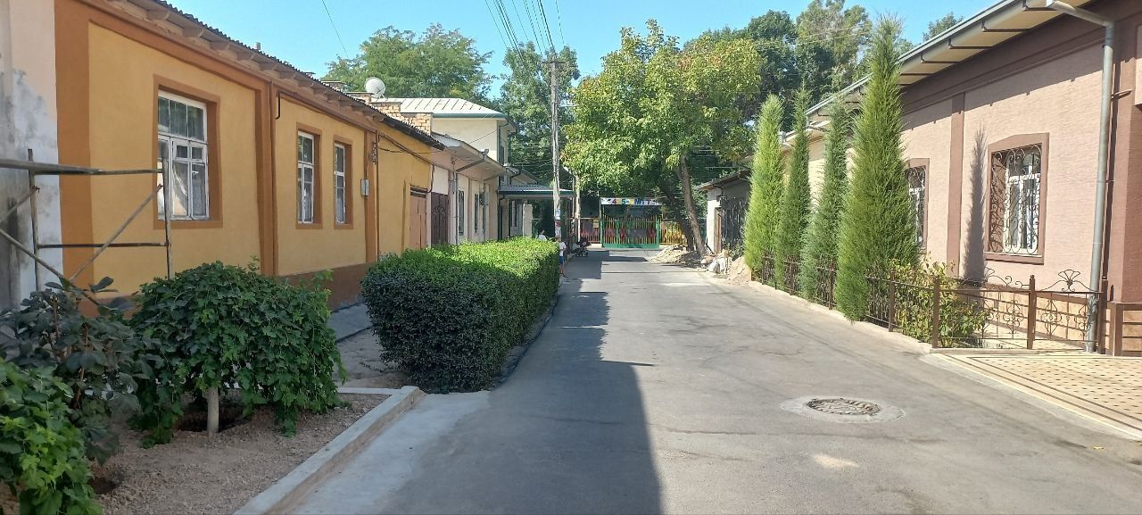Ховли Сотилади  Узимники 5 сотих 7 хона