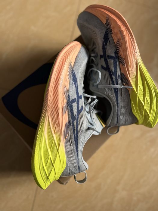 Asics Superblast 2 Paris, Размер EU 44, US 10