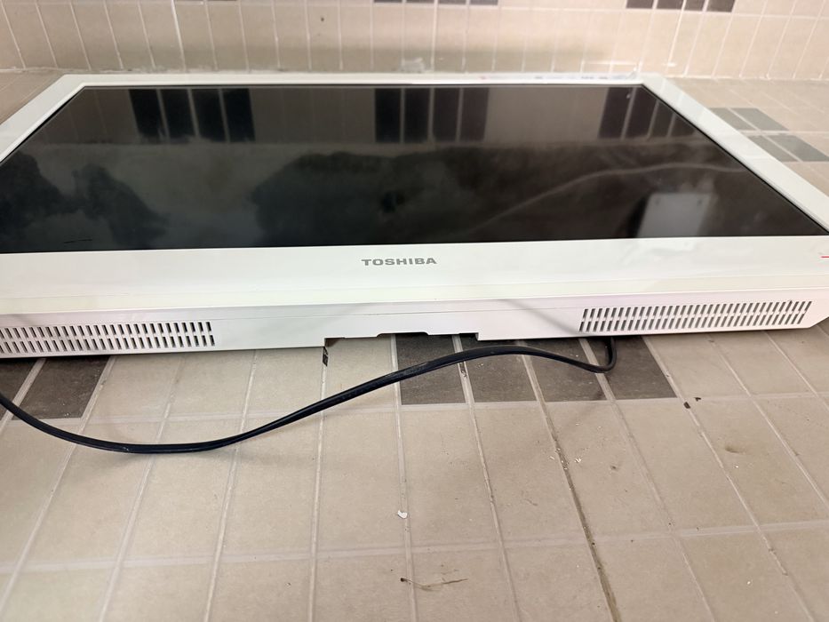 Телевизор TOSHIBA EL834G