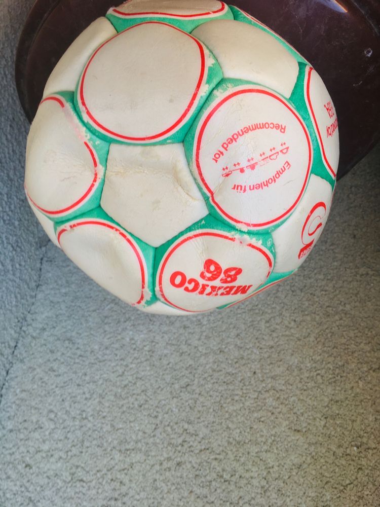 Minge de fotbal veche  pentru colectionari ,vintaje