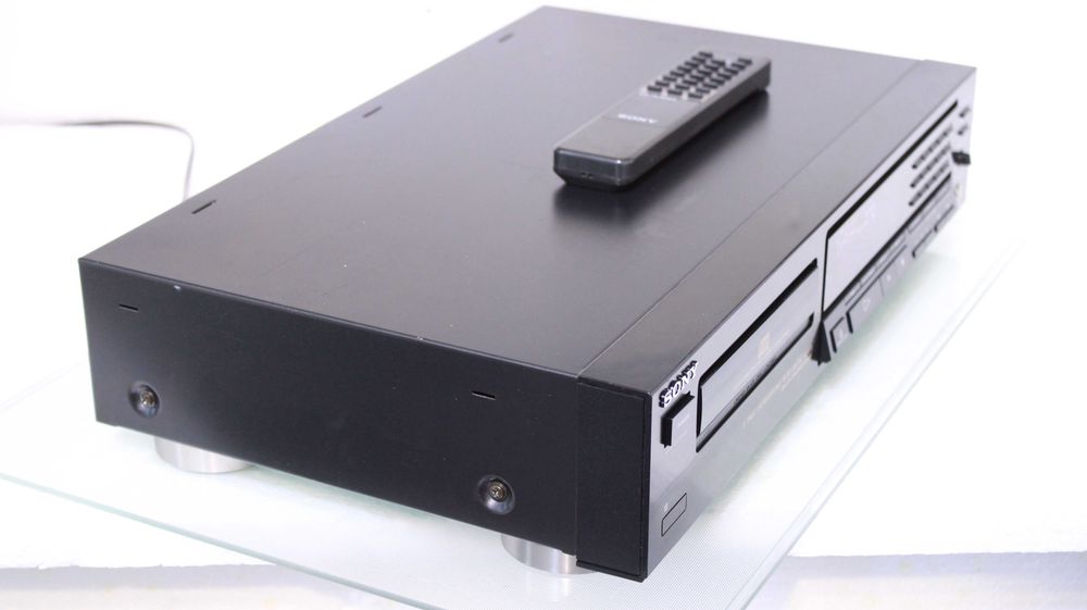 Cd player Sony CDP-590+telecomanda.