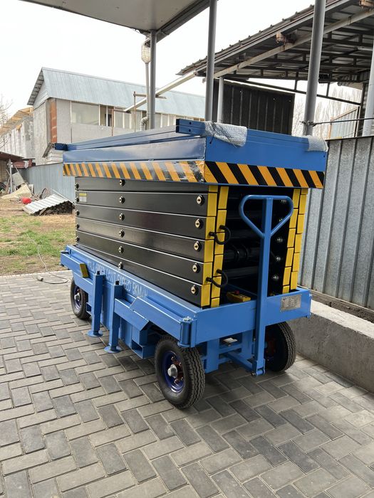 Аренда ножничных подъёмников