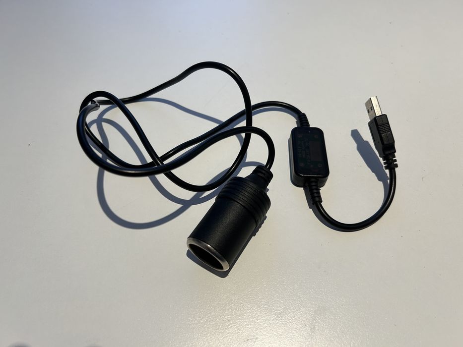 Cablu adaptor Usb 2.0 la priza 12V bricheta auto