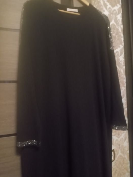 Женская одежда платье 62р 64р