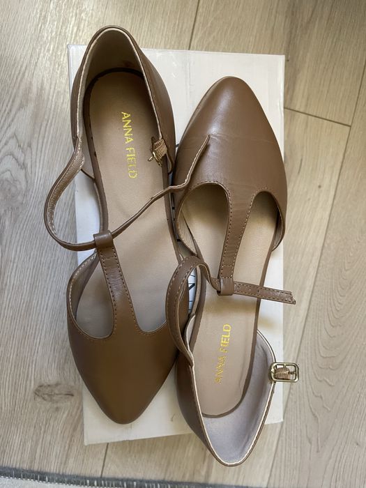 Balerini bej, marimea 38, piele ecologica