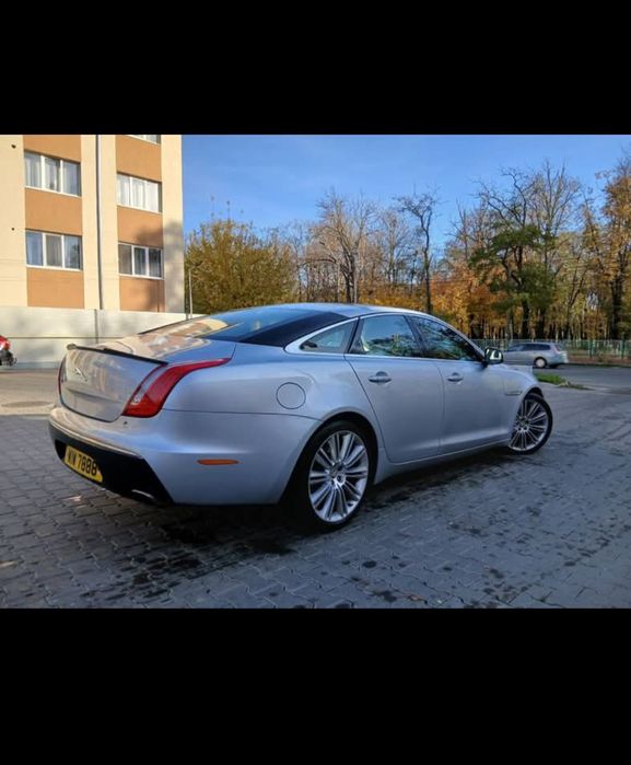 Jaguar Xj 3.0d-2012