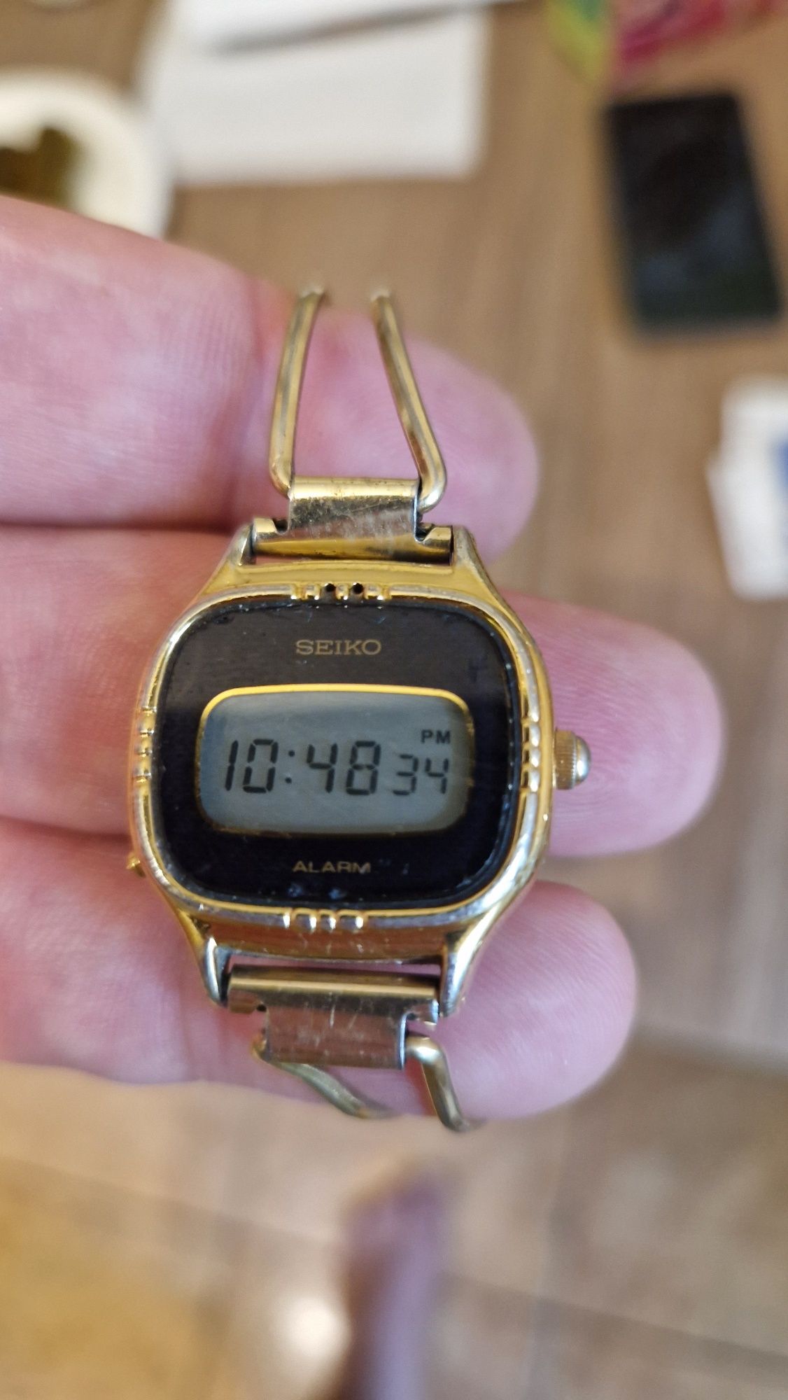 ceas de dama electronic Seiko