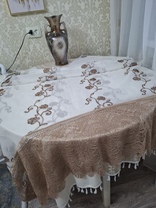 Продам тюль на кухню,в виде арки.