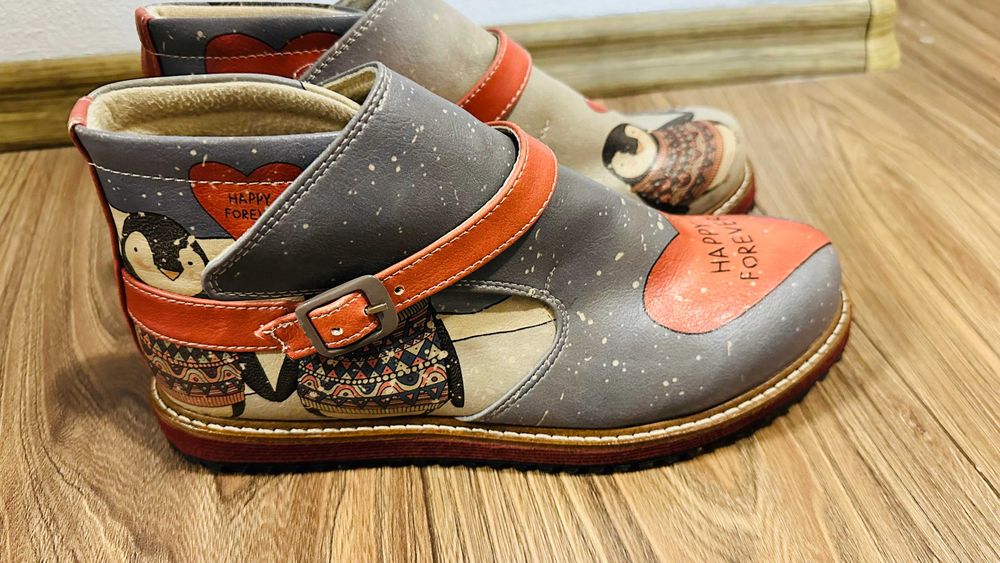 Dogo Vegan Leather Multicolored Chelsea Boots - Happy Forever, 38