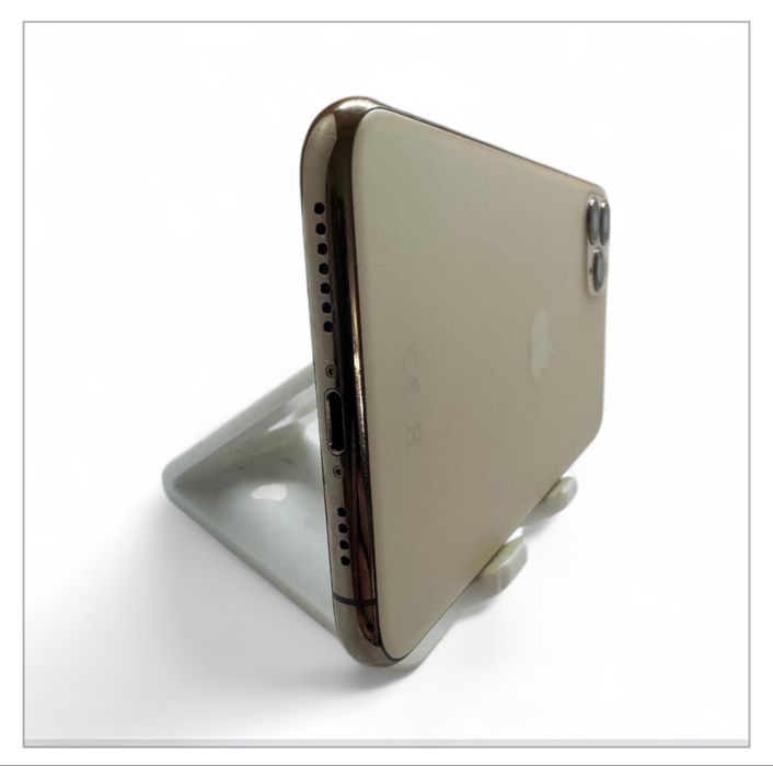 iPhone 11 Pro Max Като Нов само за 420 лв 83 % Батерия Бартер Перфект