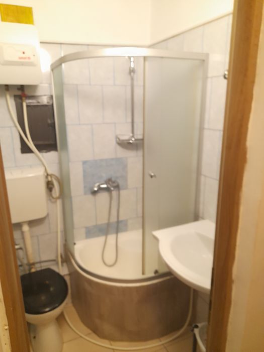 Ofer spre închiriere