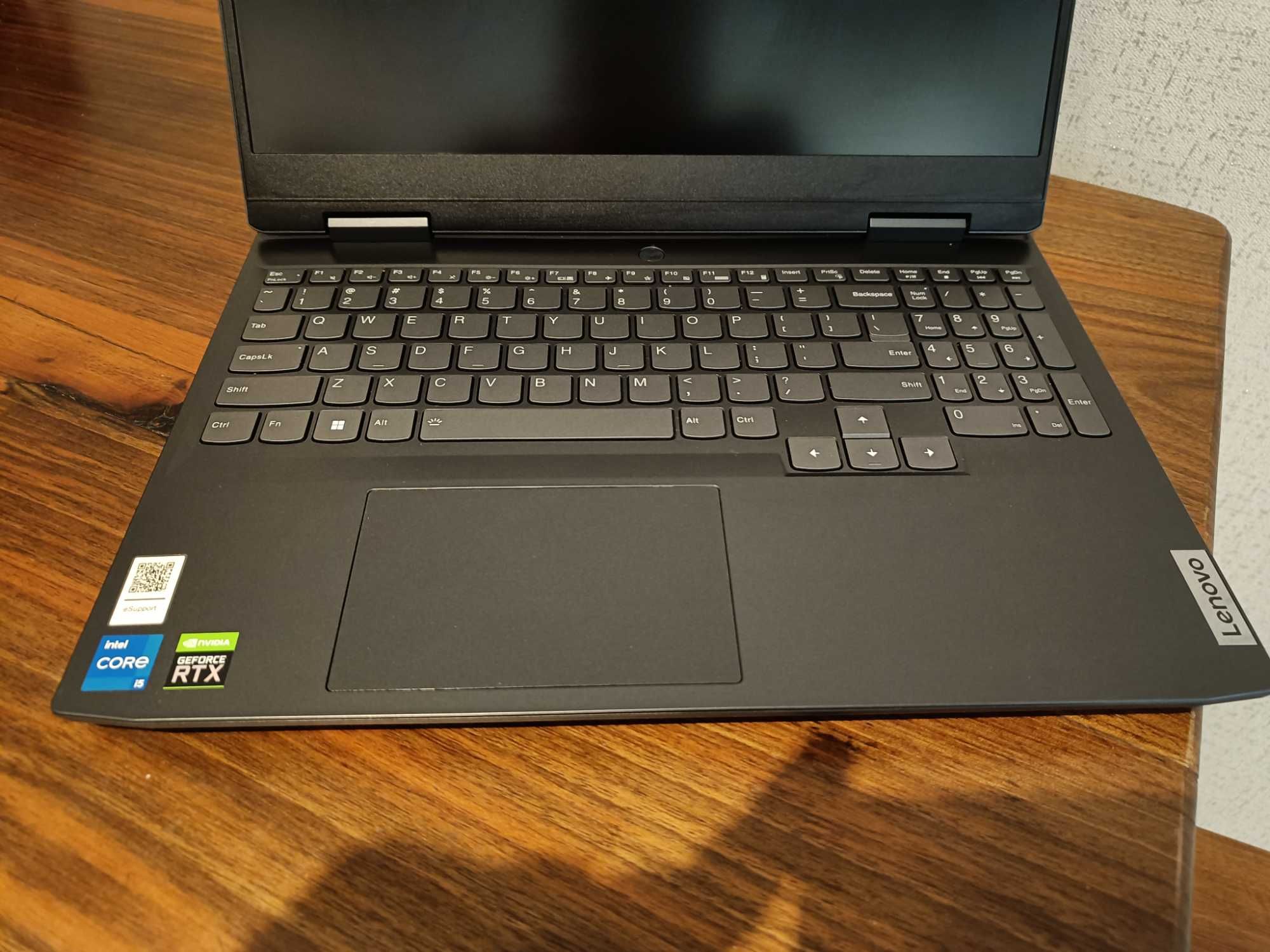 NOU, IN GARANTIE - Laptop gaming Lenovo IdeaPad 3