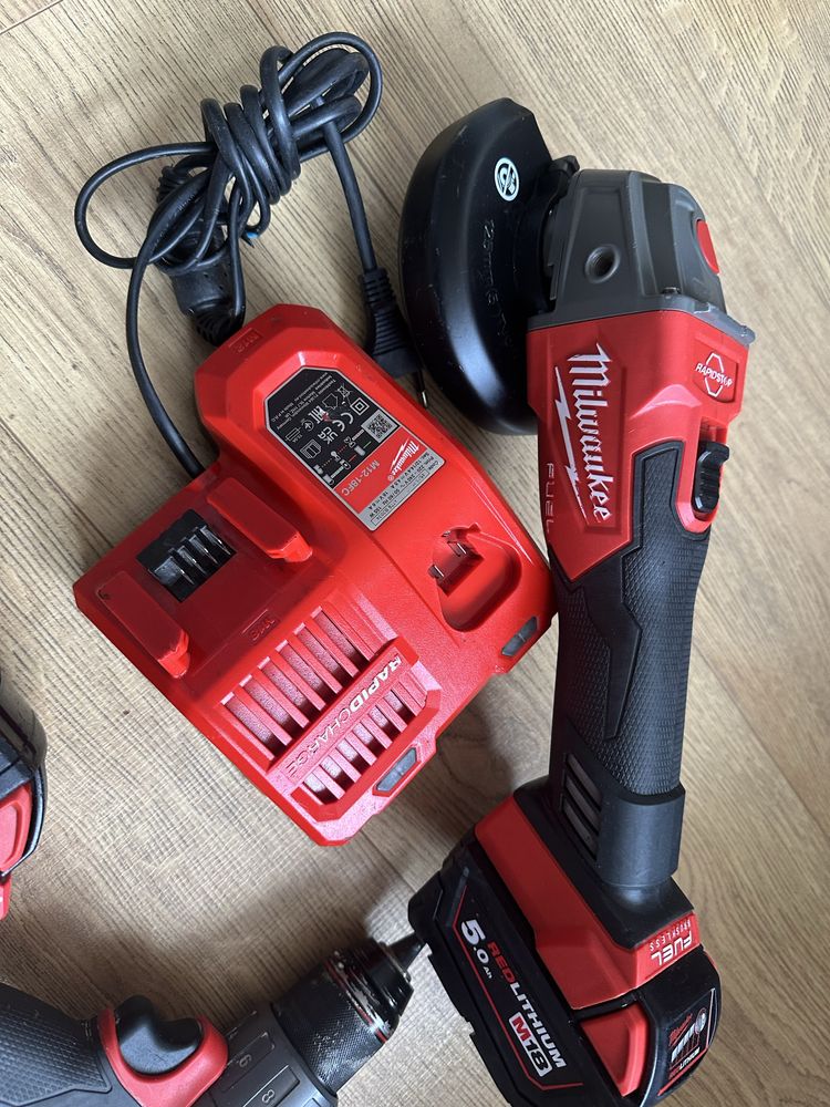 Milwaukee set m18 flex si filetanta